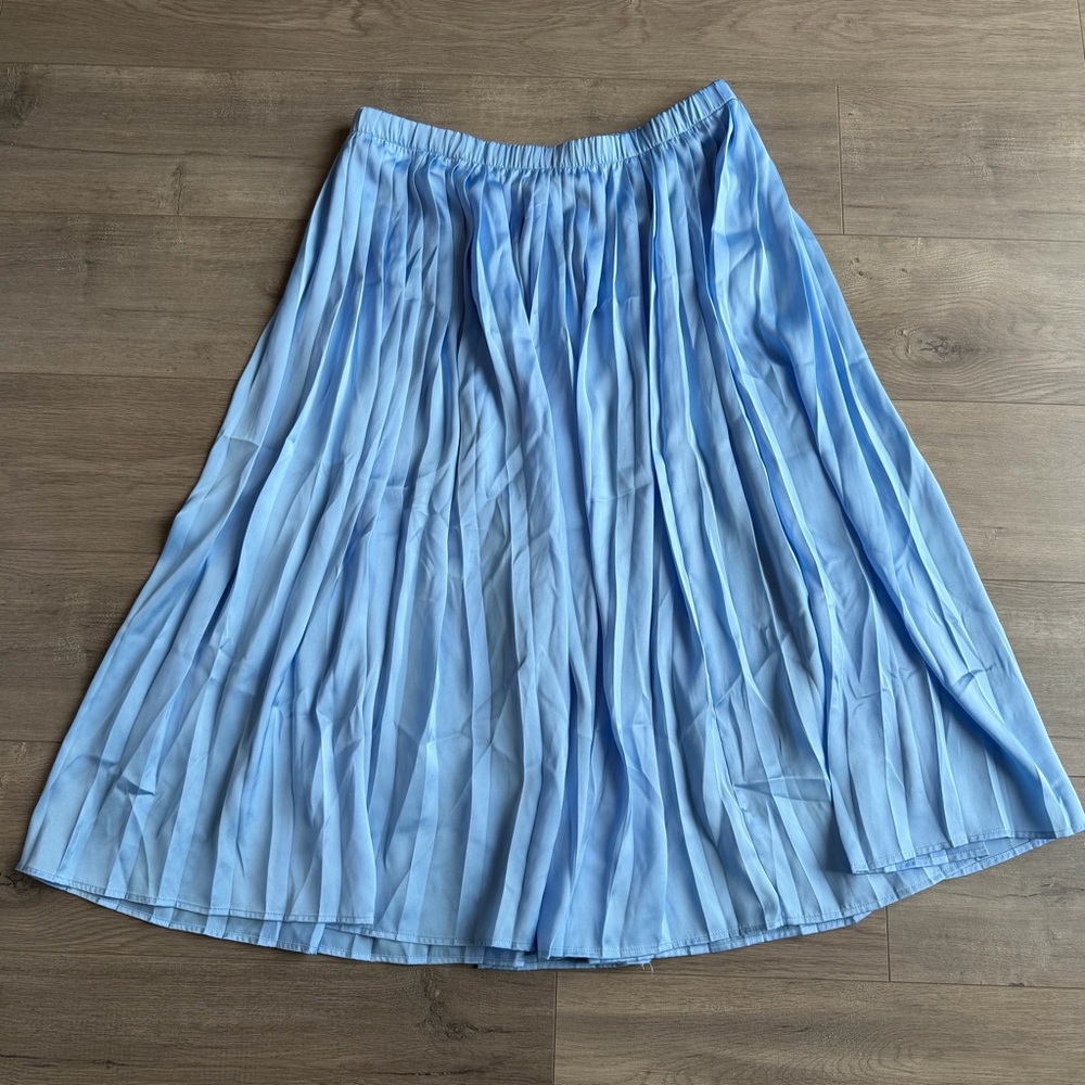 a new day Carolina blue pleated midi/maxi skirt - size XL